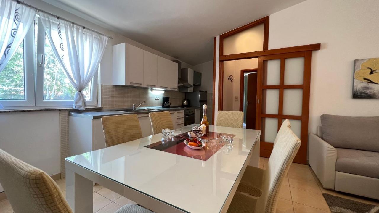 House Roca Apartment Vodice Exterior foto