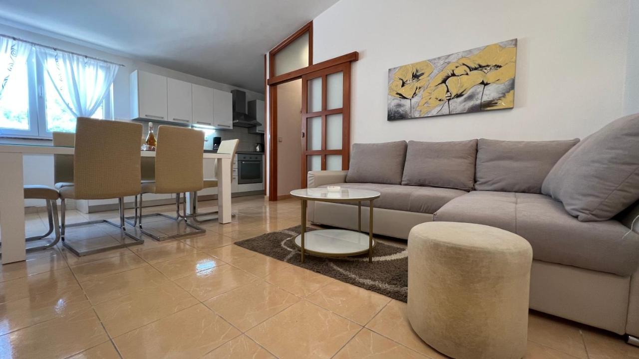 House Roca Apartment Vodice Exterior foto