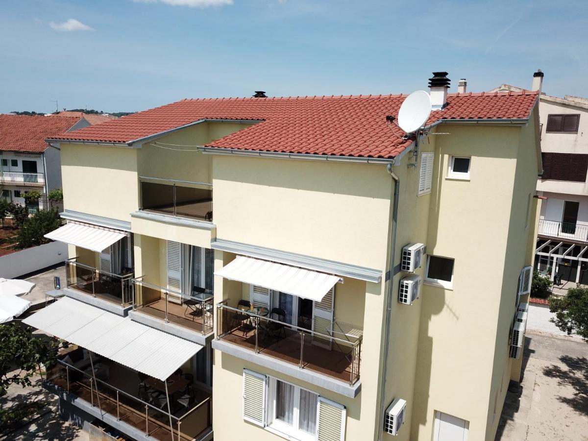House Roca Apartment Vodice Exterior foto
