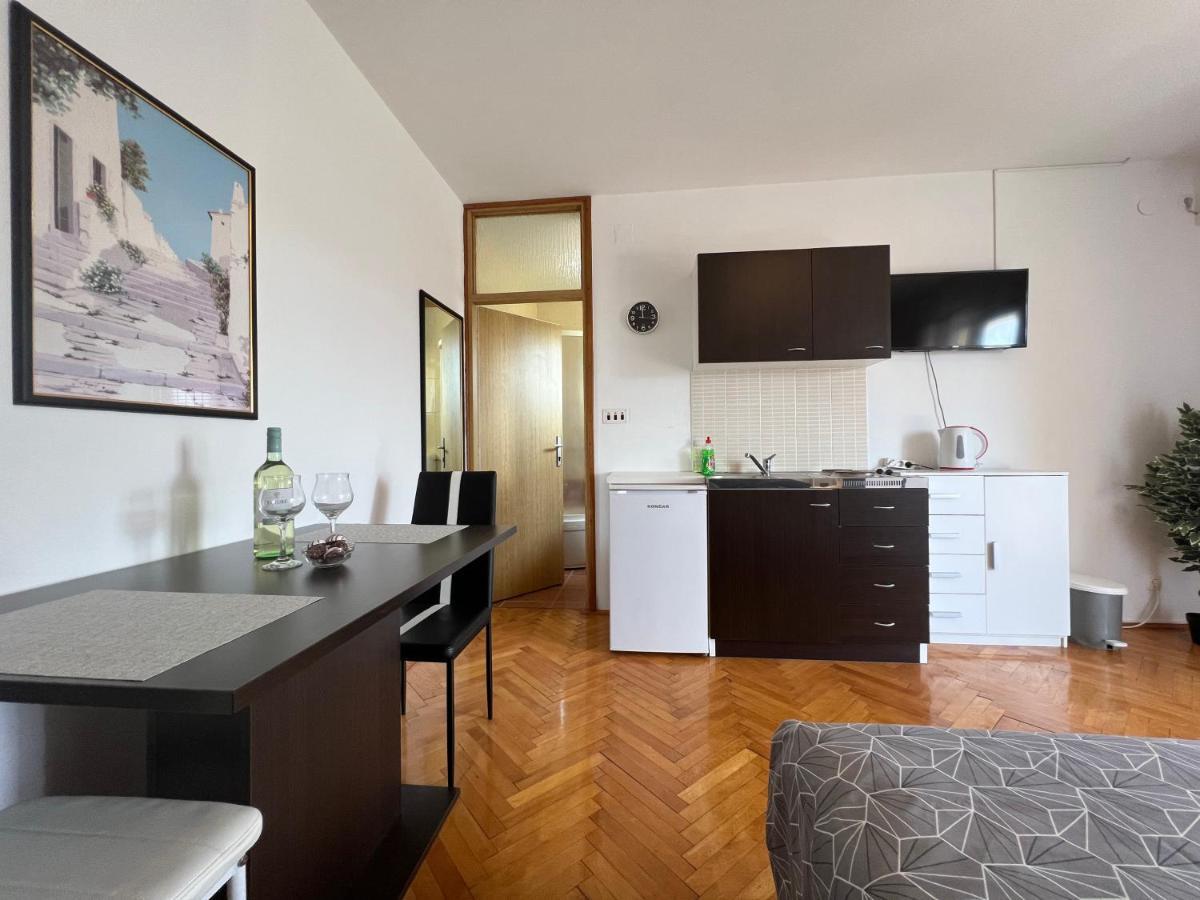 House Roca Apartment Vodice Exterior foto